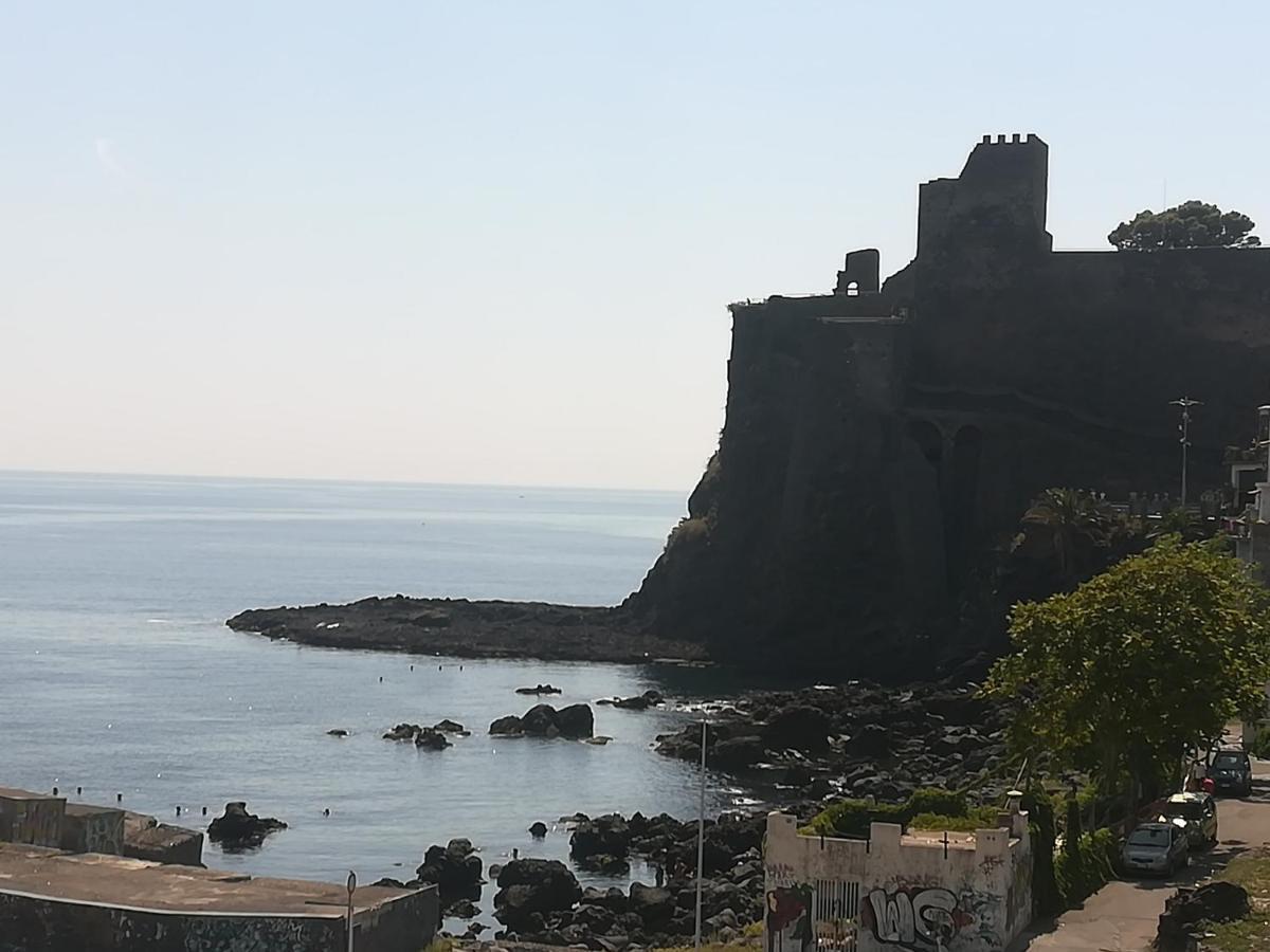 La Terrazza Dei Normanni Appartement Aci Castello Buitenkant foto